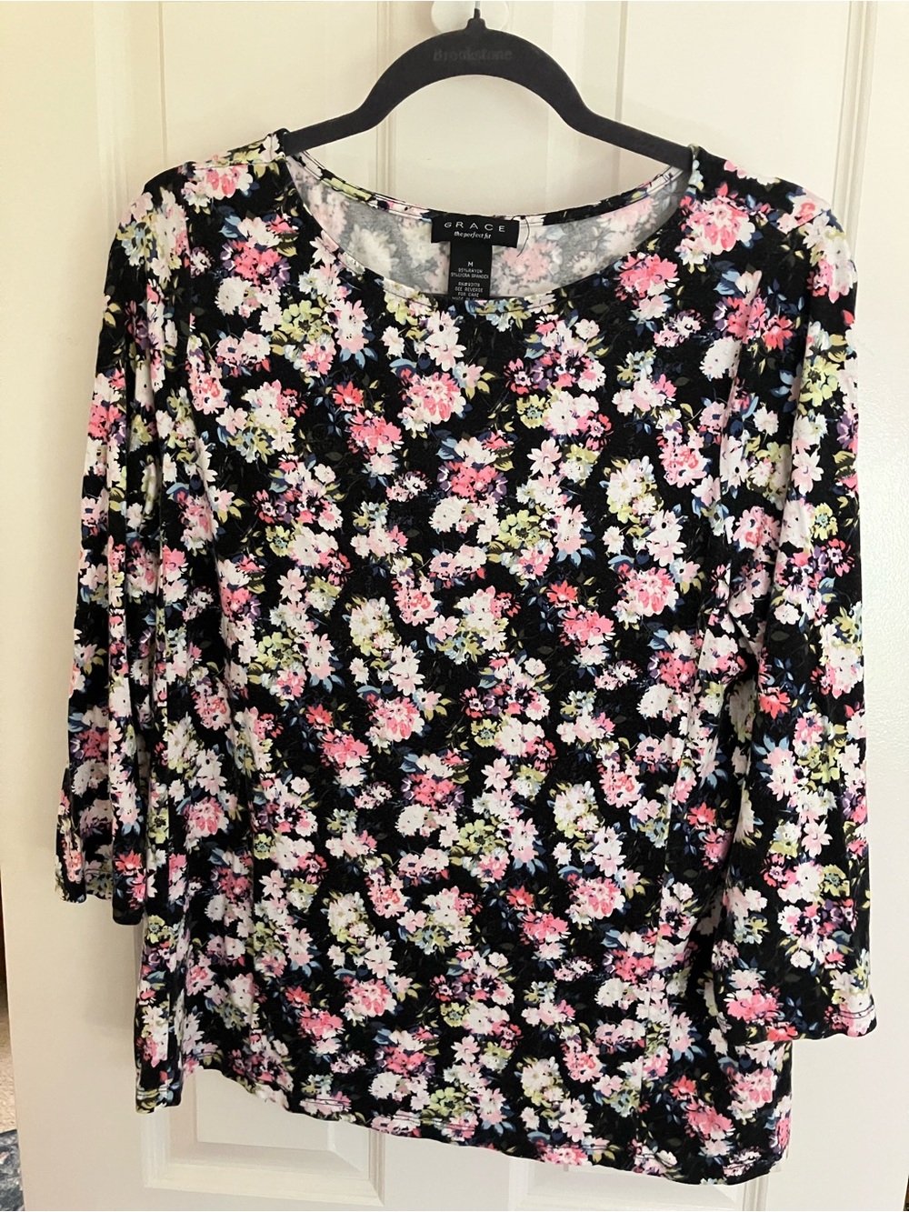 Floral 3/4 sleeve Too